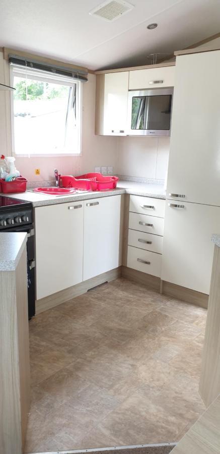 Hoburne Devon Bay Gorgeous 3 Bed Static Caravan With Decking Paignton Exterior photo